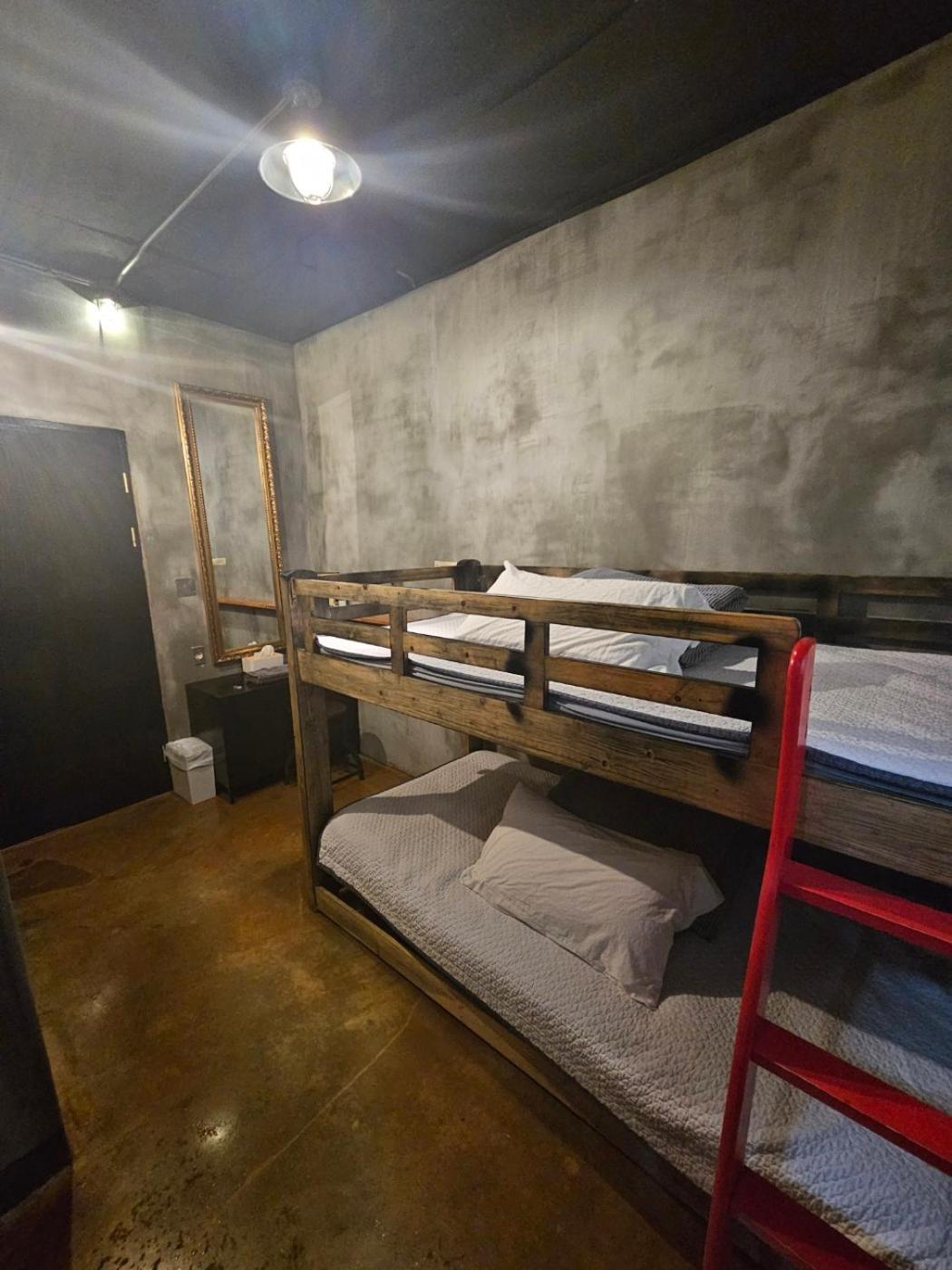 Отель Twotwo House Сеул Экстерьер фото